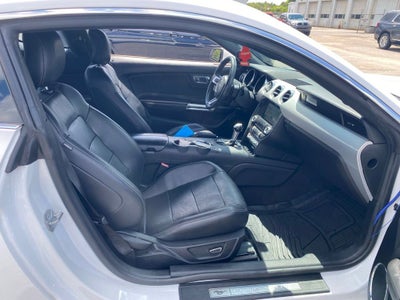 2017 Ford Mustang EcoBoost Premium