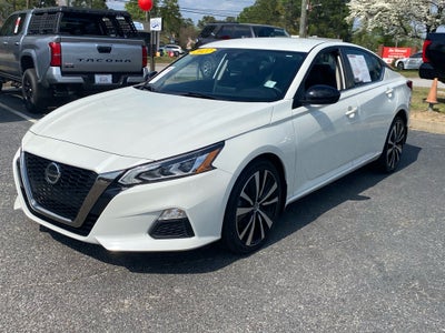 2022 Nissan Altima 2.5 SR