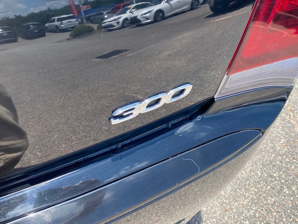 2018 Chrysler 300 Touring