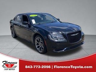 2018 Chrysler 300 Touring