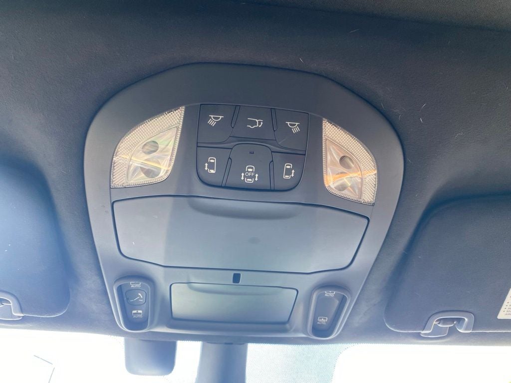 2021 Chrysler Pacifica Hybrid Pinnacle