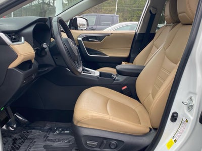 2022 Toyota RAV4 XLE Premium