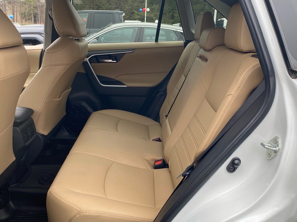 2022 Toyota RAV4 XLE Premium