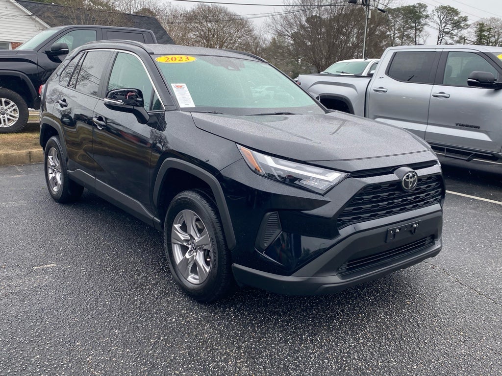 2023 Toyota RAV4 XLE