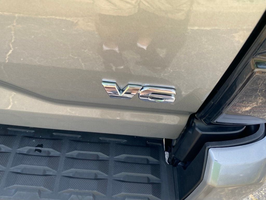 2020 Toyota Tacoma SR V6
