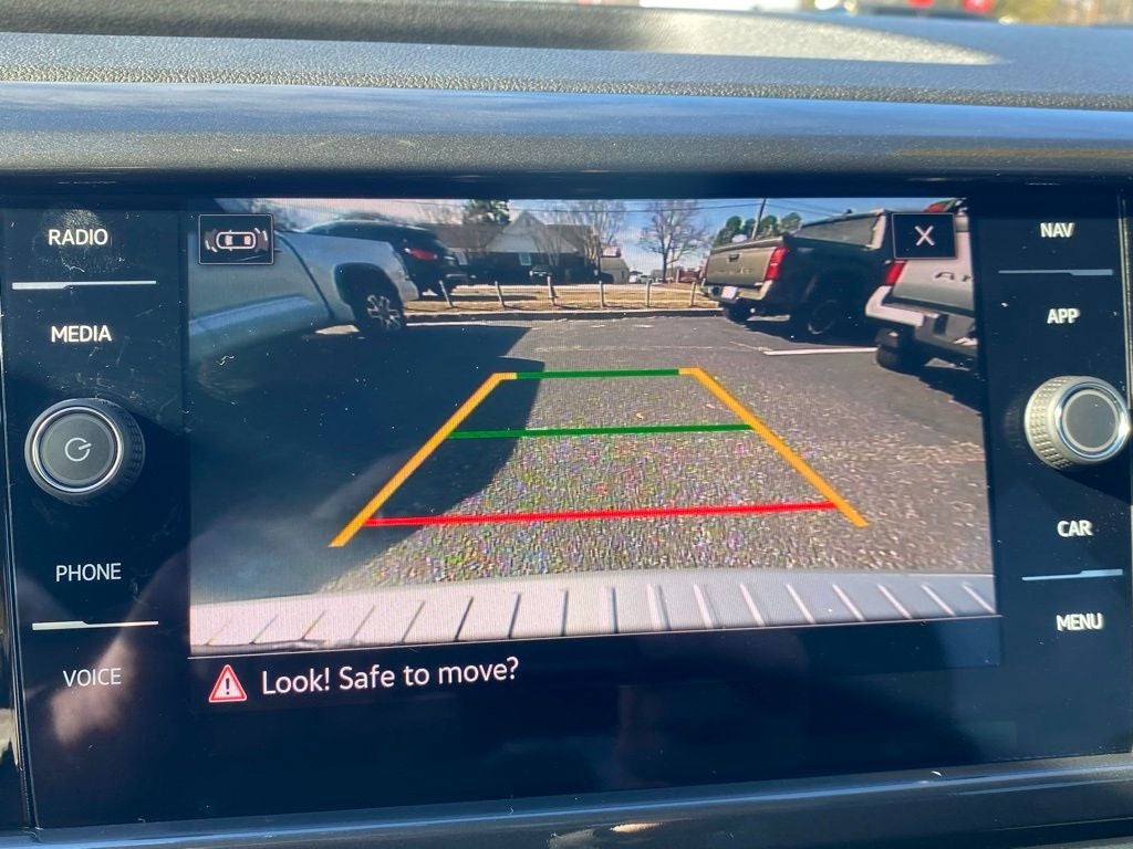 2024 Volkswagen Taos 1.5T SEL