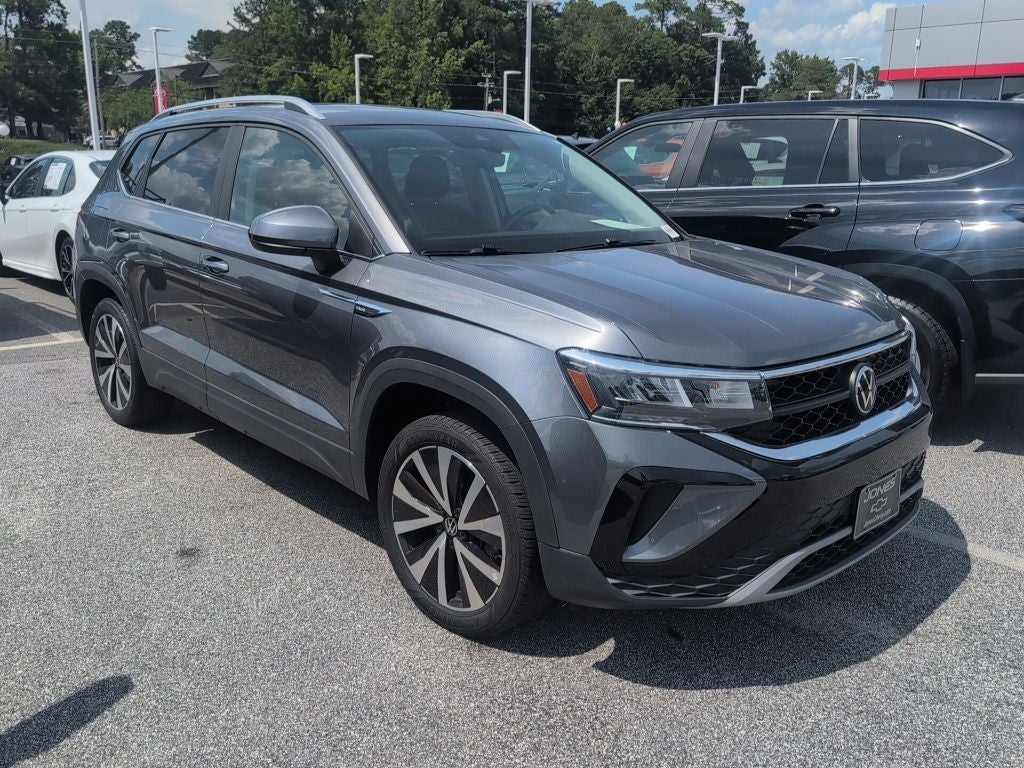 2024 Volkswagen Taos 1.5T SE