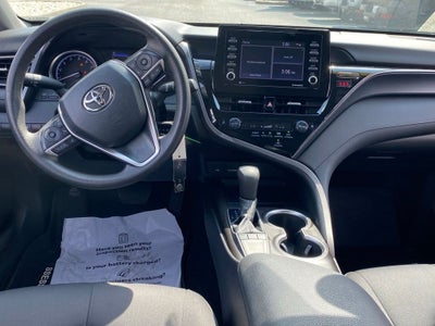 2022 Toyota Camry LE
