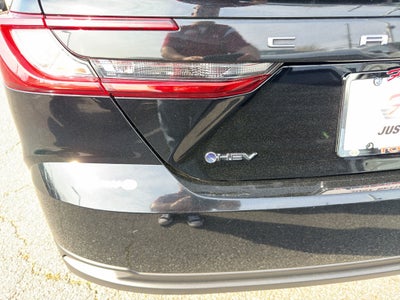 2025 Toyota Camry Hybrid LE