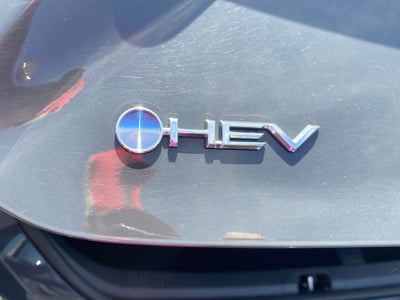 2025 Toyota Camry Hybrid SE