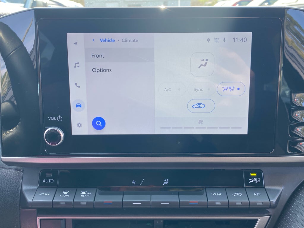 2025 Toyota Camry Hybrid SE