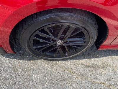 2025 Toyota Camry Hybrid SE