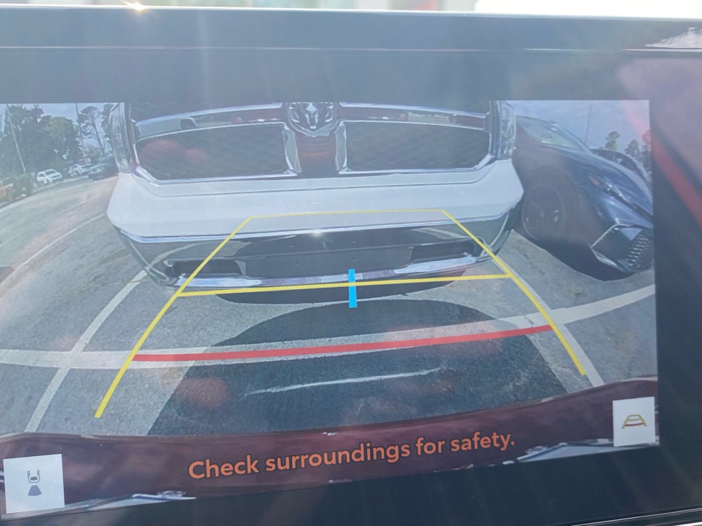 2025 Toyota Camry Hybrid SE