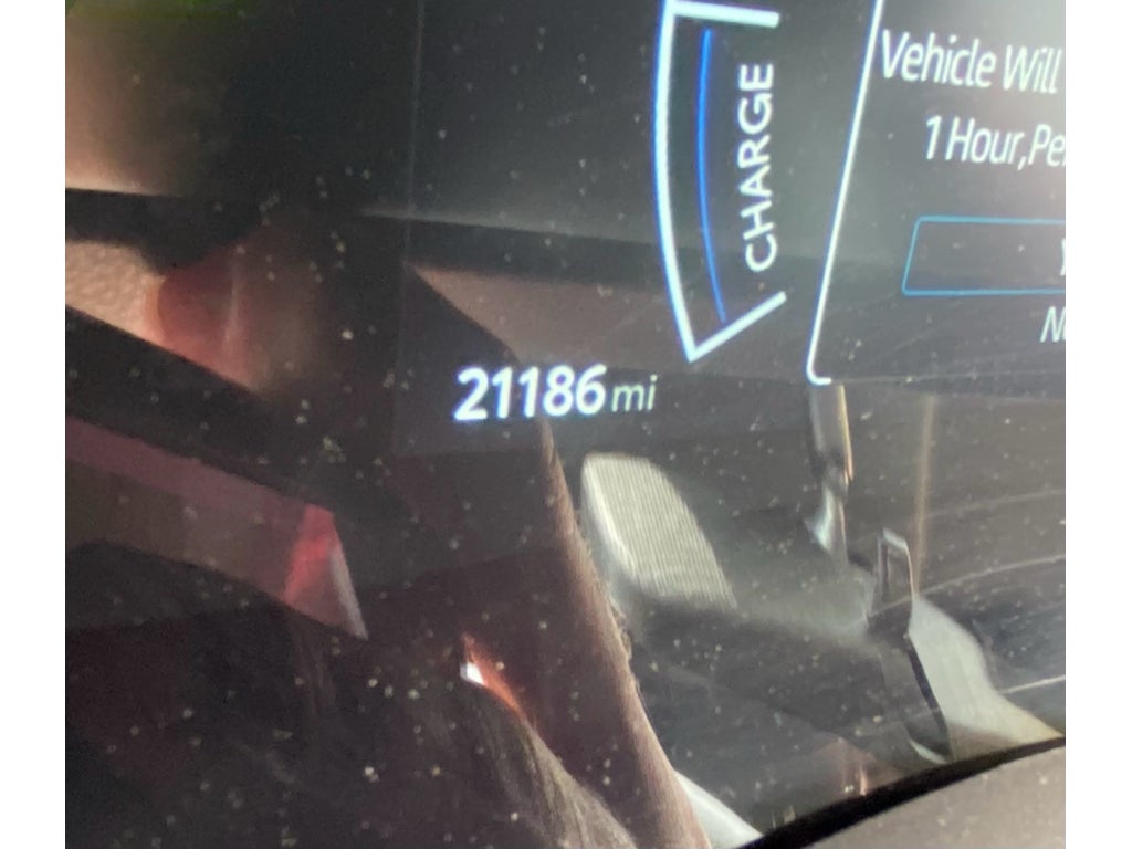 2025 Toyota Camry Hybrid SE