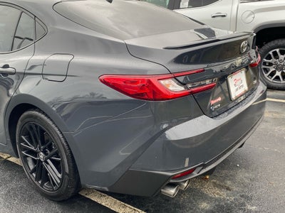 2025 Toyota Camry Hybrid SE