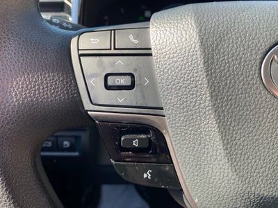 2025 Toyota Camry Hybrid LE