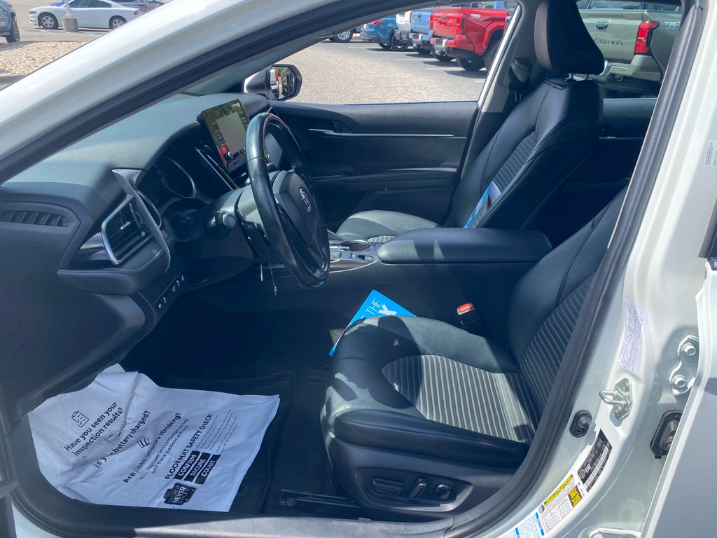 2022 Toyota Camry SE