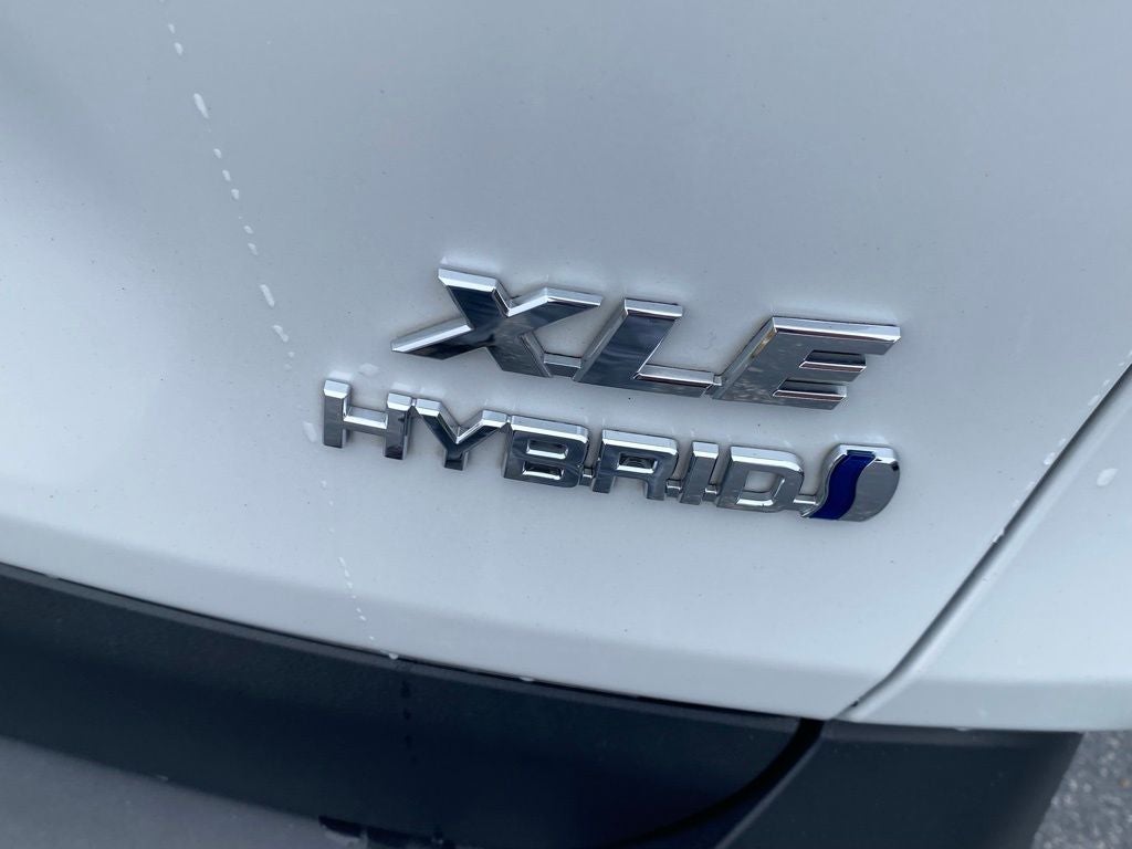 2024 Toyota RAV4 Hybrid XLE Premium