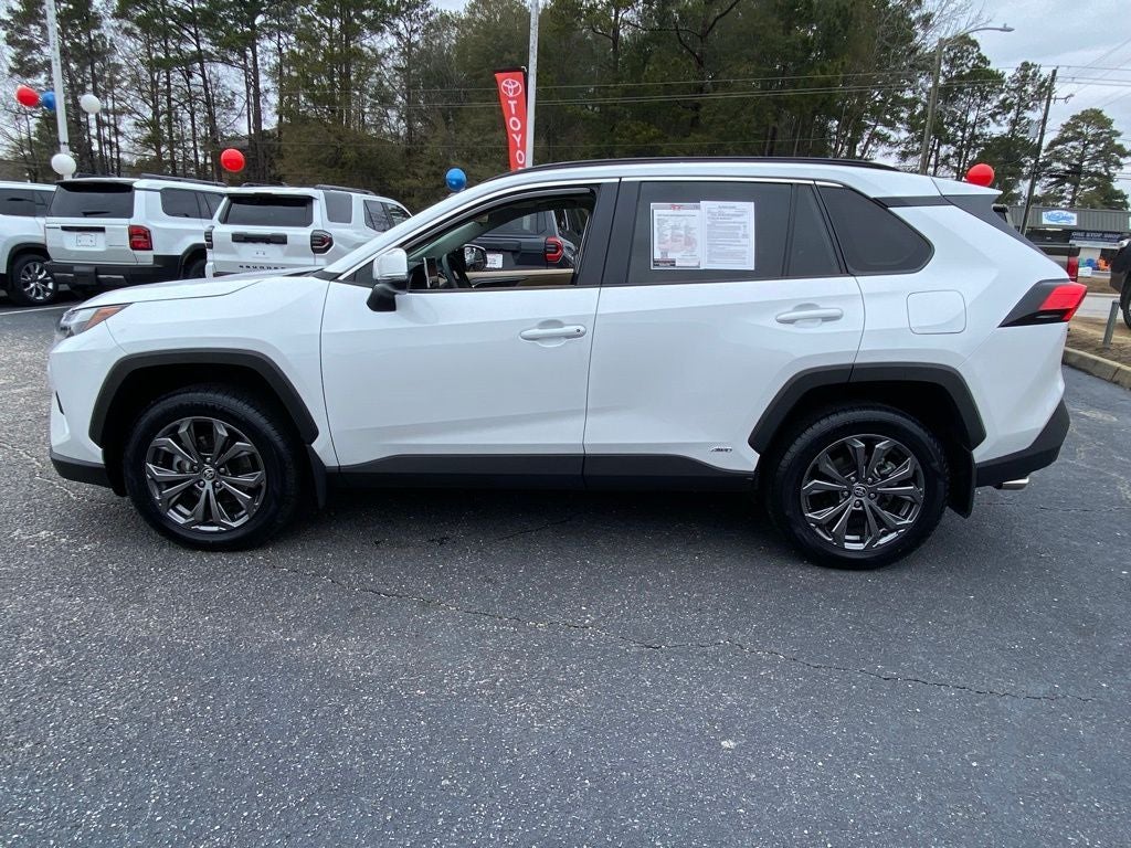 2024 Toyota RAV4 Hybrid XLE Premium