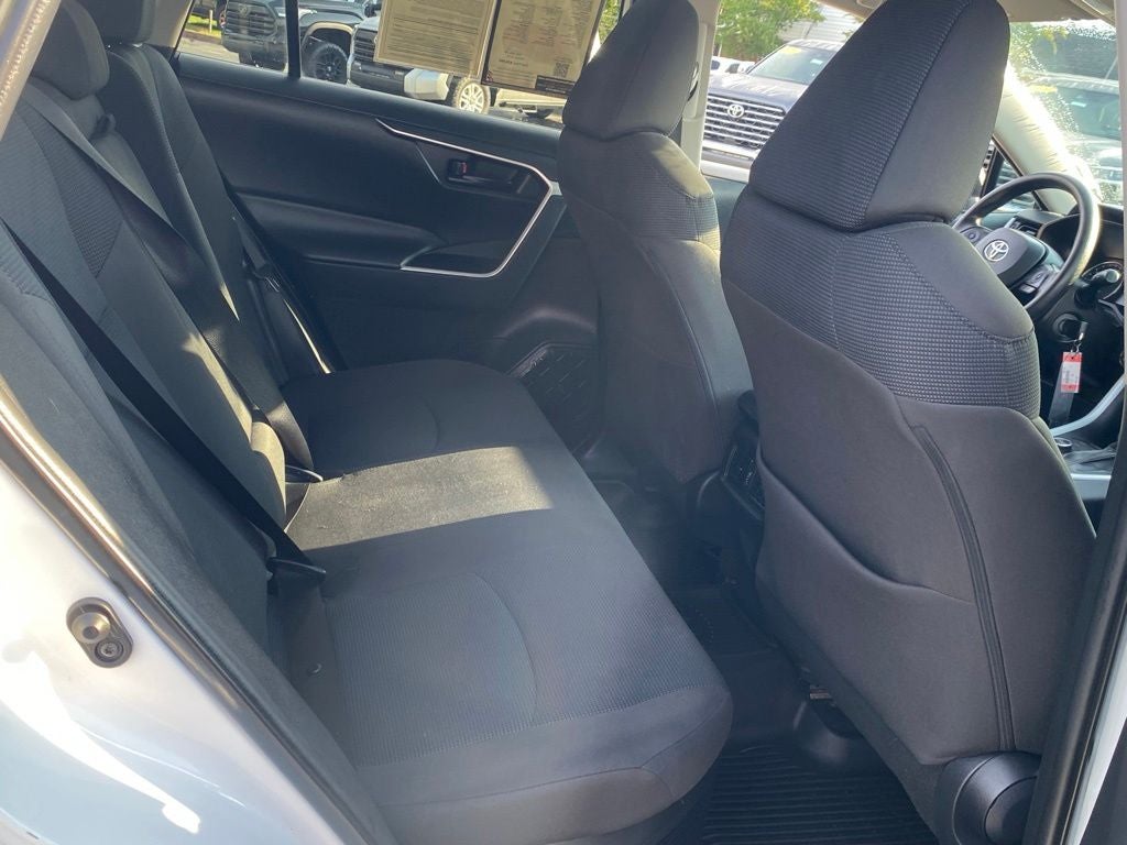 2021 Toyota RAV4 Hybrid LE