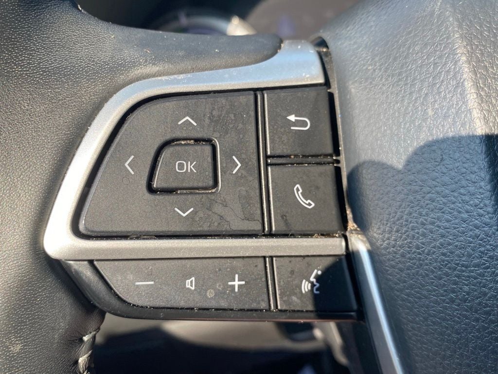 2024 Toyota Highlander Hybrid LE