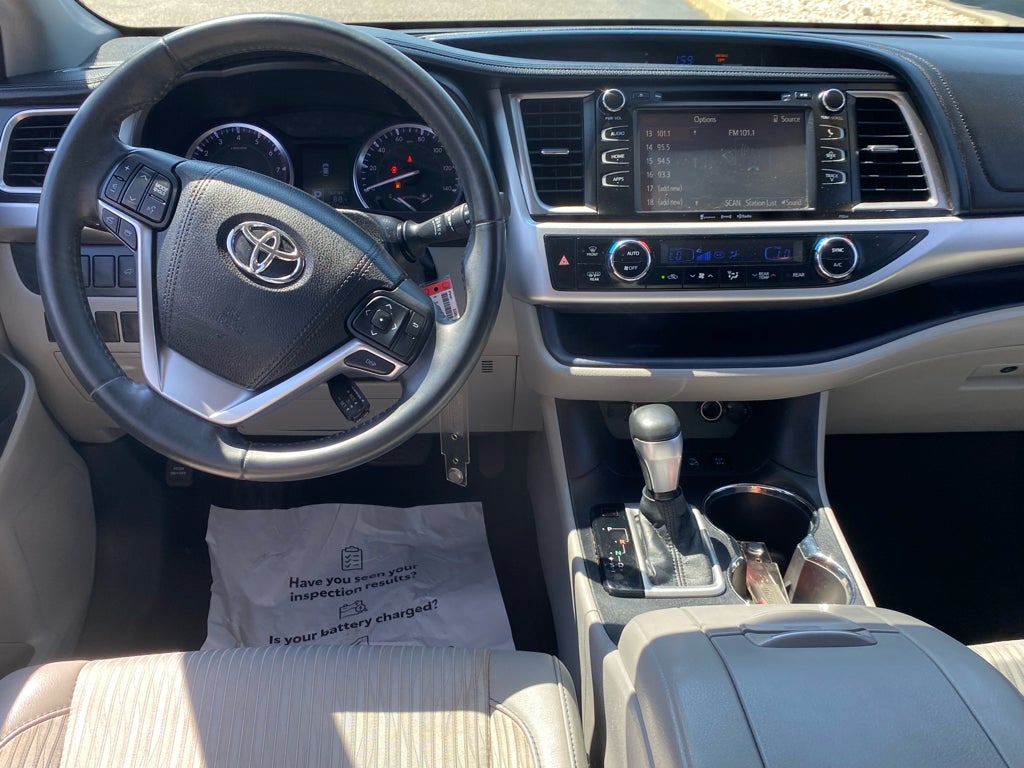 2016 Toyota Highlander LE Plus