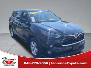 2022 Toyota Highlander LE