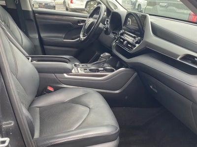 2020 Toyota Highlander Platinum