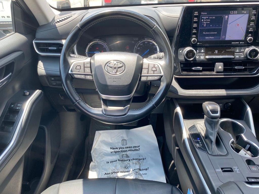 2022 Toyota Highlander Hybrid XLE