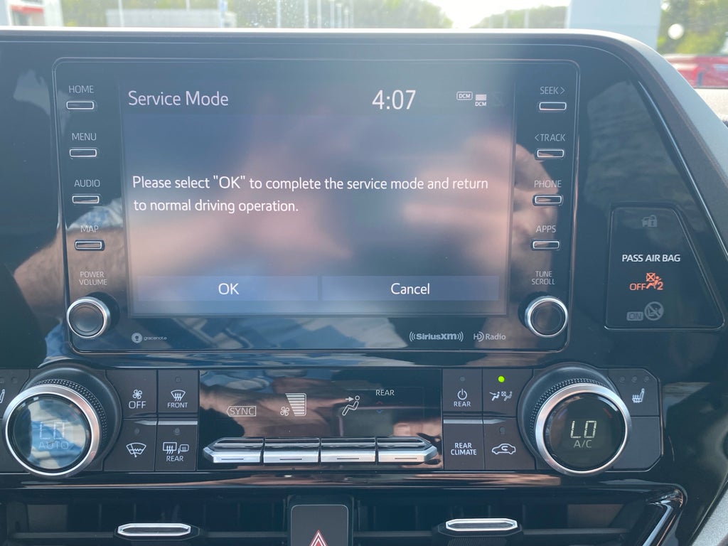 2021 Toyota Highlander Hybrid Hybrid XLE