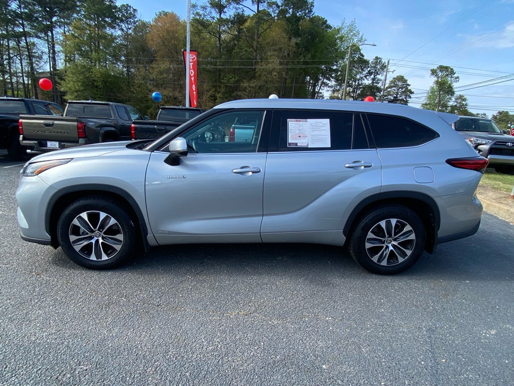 2021 Toyota Highlander Hybrid Hybrid XLE