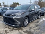 2025 Toyota Sienna XLE 8 Passenger