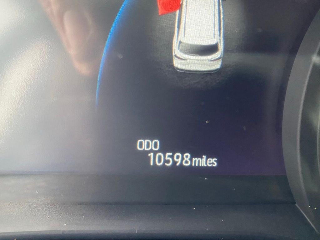 2025 Toyota Sienna XLE 8 Passenger