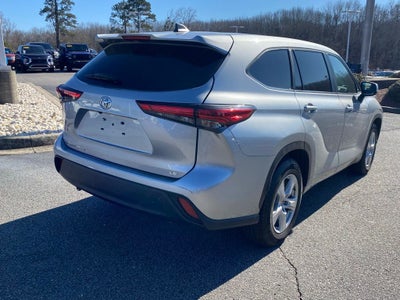 2023 Toyota Highlander LE