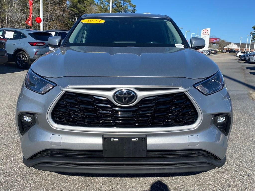 2023 Toyota Highlander LE