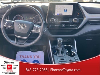 2024 Toyota Highlander LE