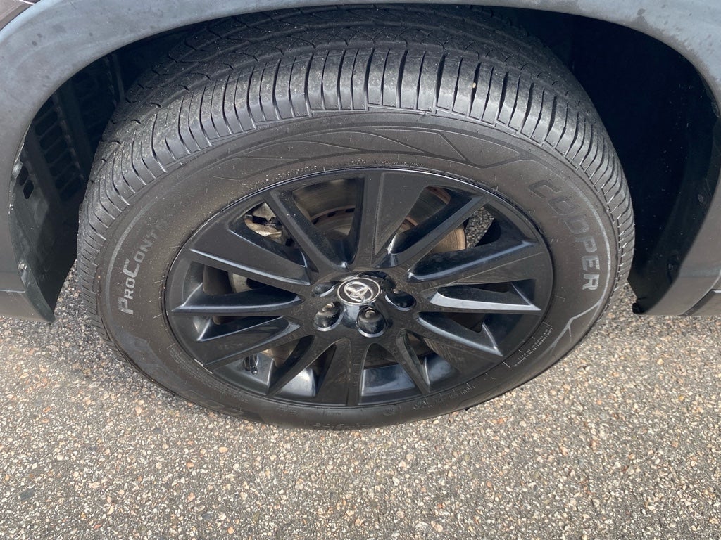 2019 Toyota Highlander SE Nightshade