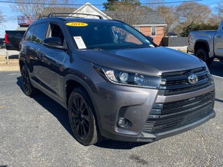 2019 Toyota Highlander SE Nightshade