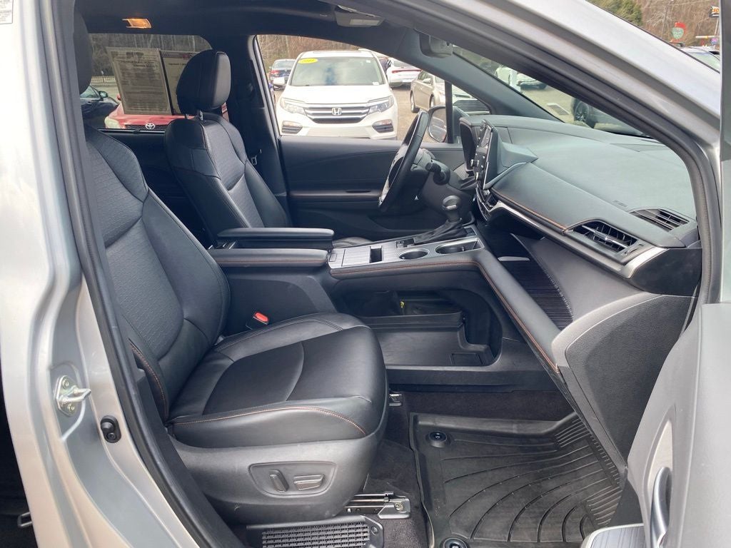 2024 Toyota Sienna XSE 7 Passenger