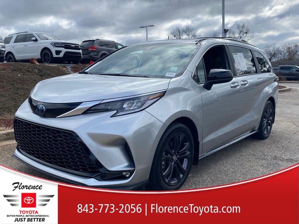 2024 Toyota Sienna XSE 7 Passenger
