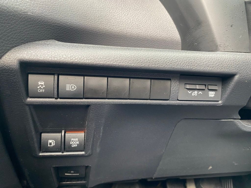 2024 Toyota Sienna XSE 7 Passenger