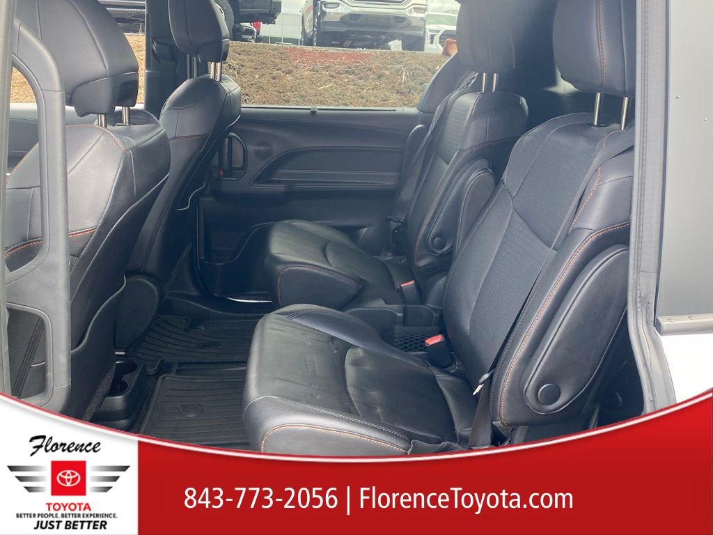 2024 Toyota Sienna XSE 7 Passenger