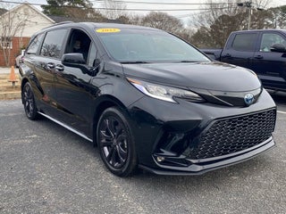 2025 Toyota Sienna XSE 7 Passenger
