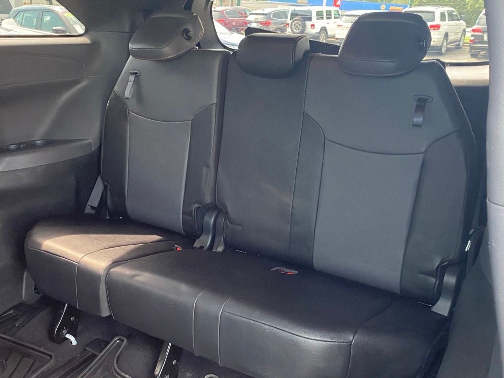 2023 Toyota Sienna XSE 7 Passenger