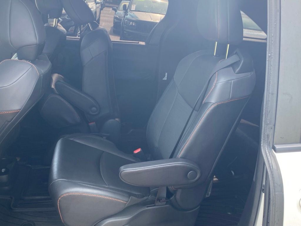 2023 Toyota Sienna XSE 7 Passenger