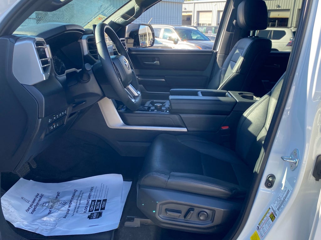 2025 Toyota Tundra SR5