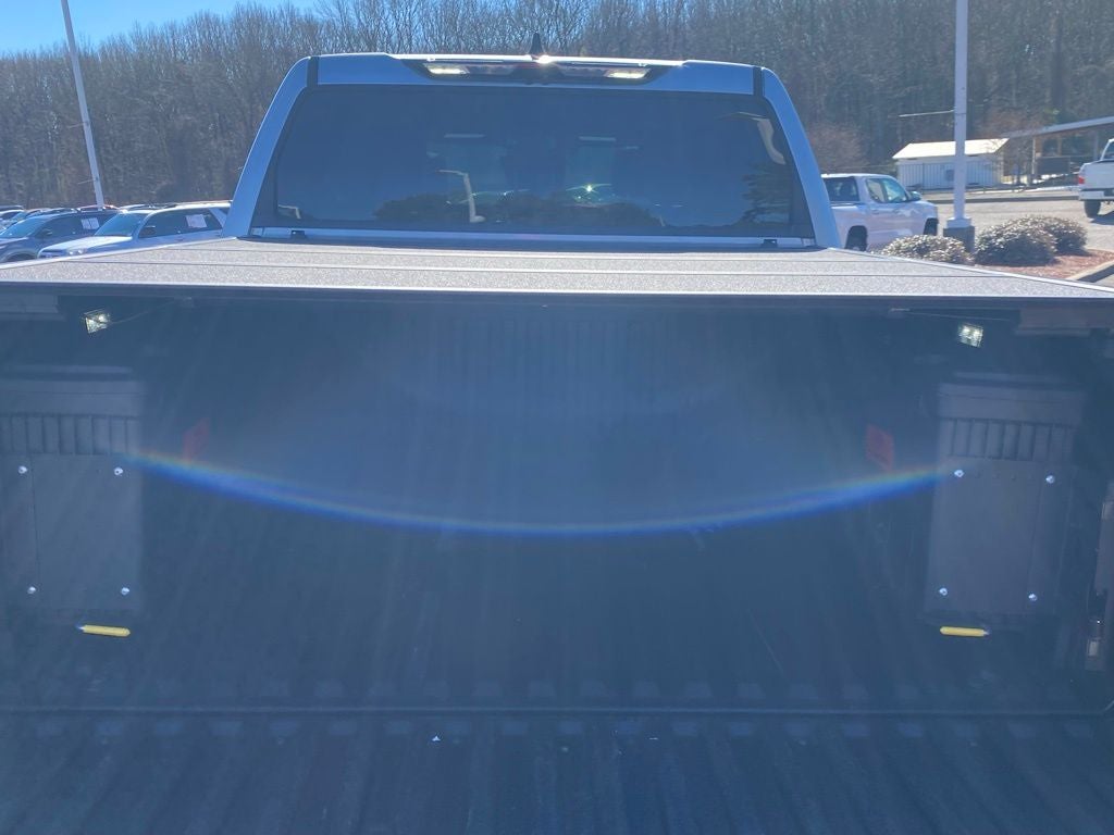 2023 Toyota Tundra Hybrid Platinum