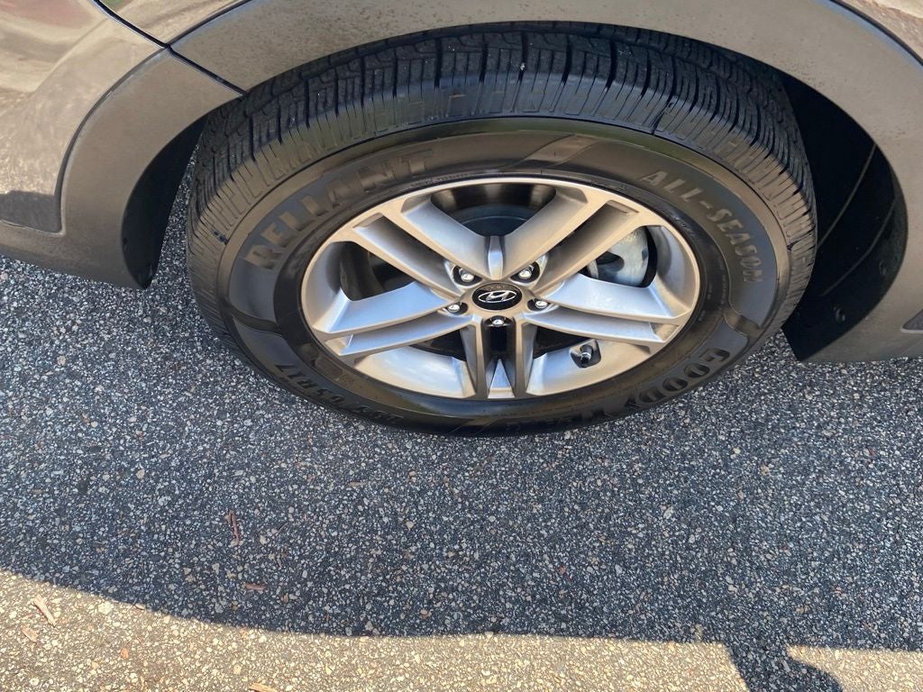 2017 Hyundai Santa Fe Sport 2.4 Base