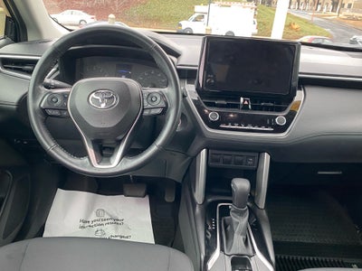 2023 Toyota Corolla Cross LE