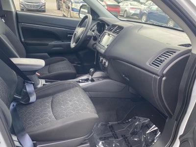 2024 Mitsubishi Outlander Sport LE